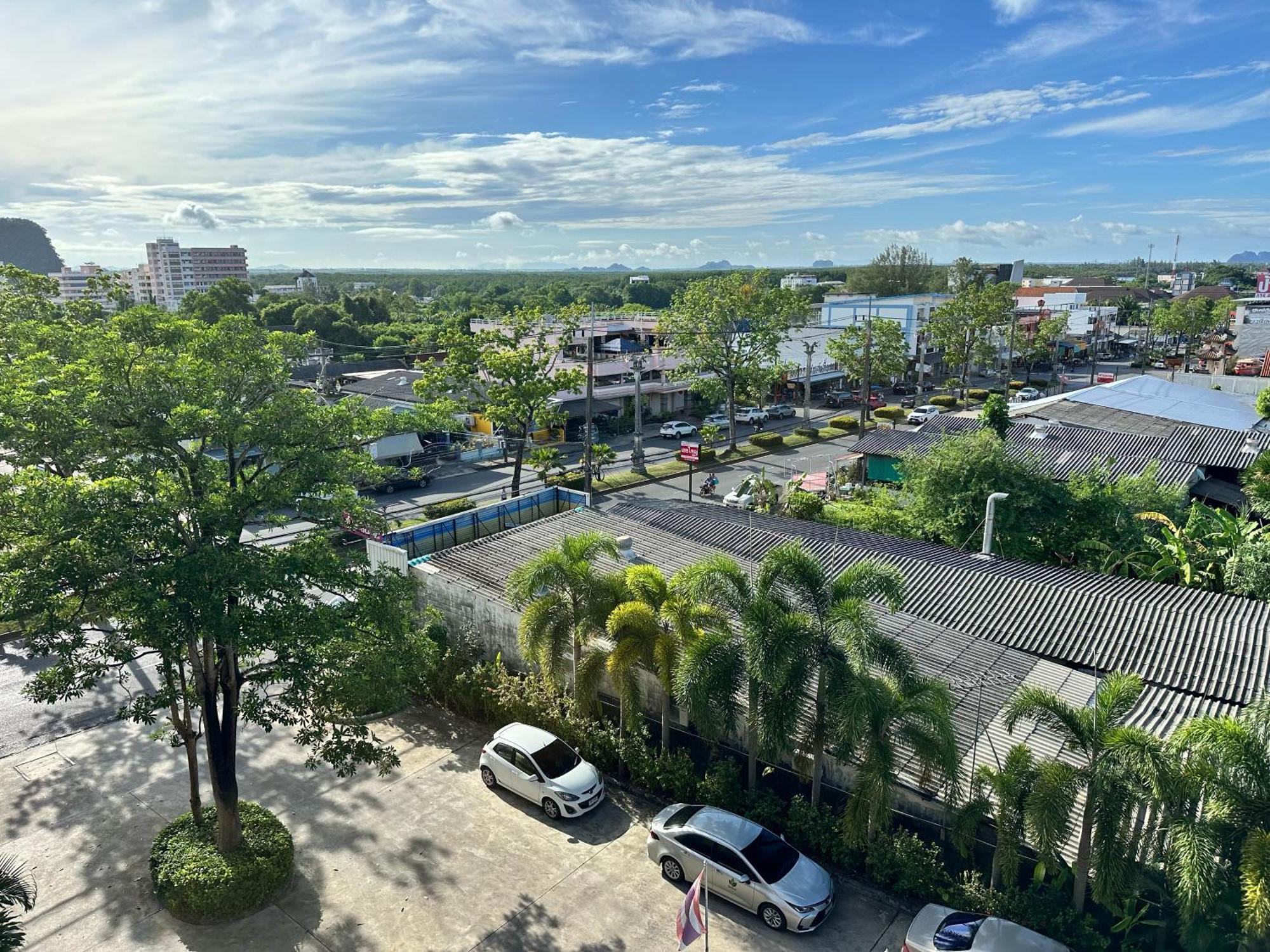 The Pineapple Hotel Krabi Exterior photo